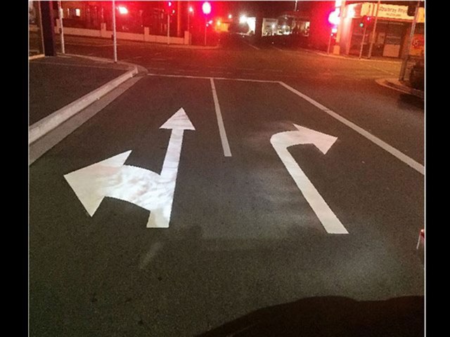 directional arrows